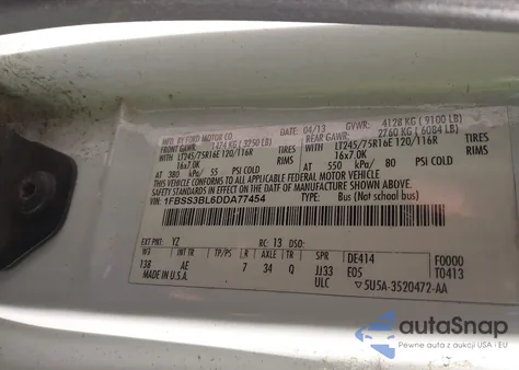 2013 Ford E-350 Super Duty Xl z USA, uszkodzony, nr VIN 1FBSS3BL6DDA77454